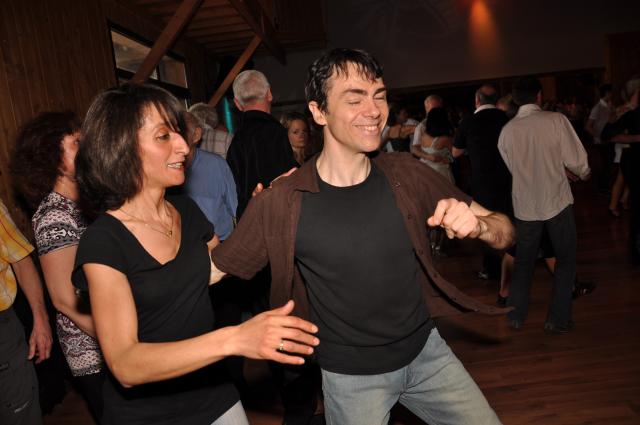 min 2010 04 18 station danse 072